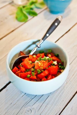 Rostad paprika- och tomatsallad