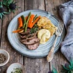 Lammstek med ben och lyxig potatisgratäng